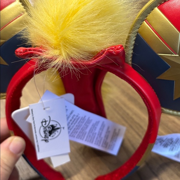 NWT Disney Captan Marvel Ears Headband - Picture 7 of 7